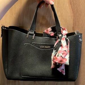 Steve Madden black roomy purse/crossbody